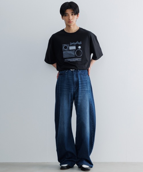 Baggy silhouette curve denim / バギーシルエットカーブデニム