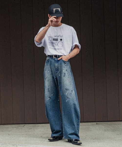 Baggy silhouette curve denim / バギーシルエットカーブデニム