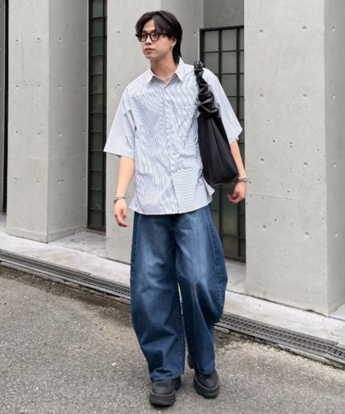 Baggy silhouette curve denim / バギーシルエットカーブデニム