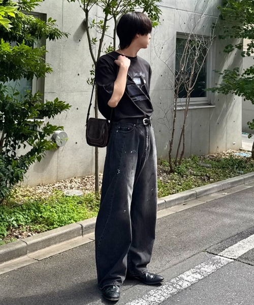 Baggy silhouette curve denim / バギーシルエットカーブデニム