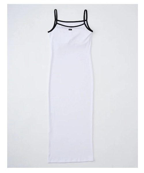 RVCA(ルーカ)の「RVCA レディース OLD ENGLISH TANK DRESS ワンピース 【2025年夏モデル】/ルーカカップ付きタイトロングキャミワンピース(ワンピース・レディース・ホワイト/ブラック・SMALL/MEDIUM)」の3枚目の写真