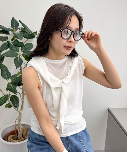 fredy emue(フレディエミュ)の「セルフレーム調光レンズサングラス(サングラス・レディース・ブラック・FREE)」の1枚目の写真