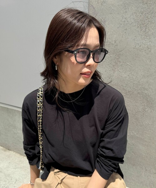 fredy emue(フレディエミュ)の「セルフレーム調光レンズサングラス(サングラス・レディース・ブラック・FREE)」の3枚目の写真