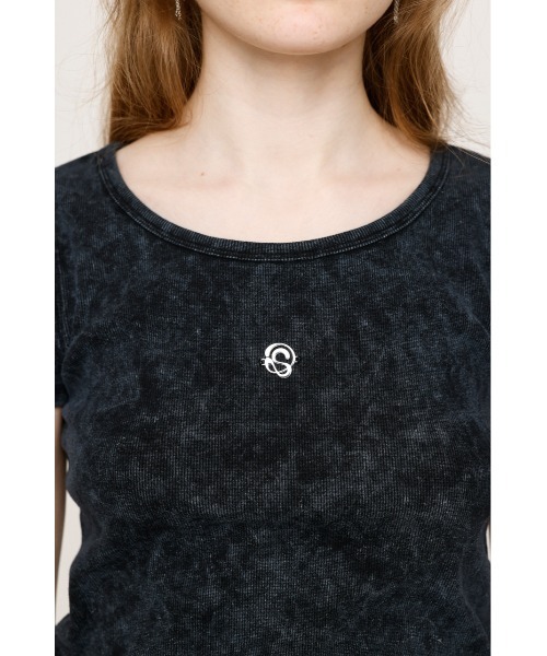 SLY(スライ)の「AGING LOGO CUT TOPS エージング ロゴ カット トップス 半袖 夏服(Tシャツ/カットソー・レディース・ブルー/ブラック/カーキ/ライトグリーン・FREE)」の21枚目の写真