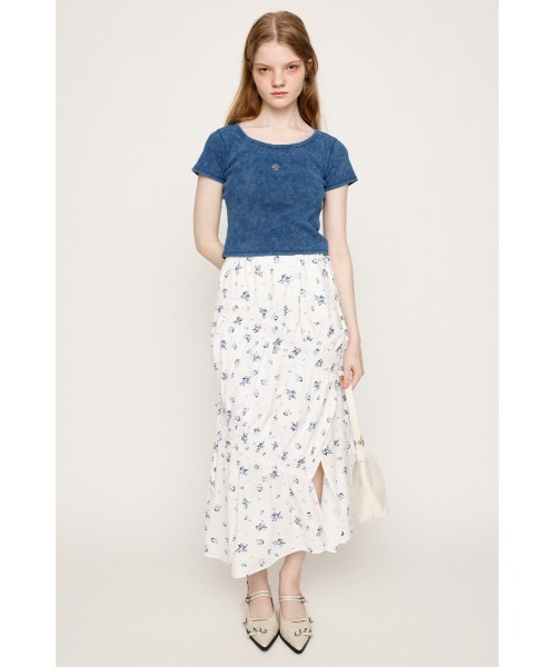 SLY(スライ)の「AGING LOGO CUT TOPS エージング ロゴ カット トップス 半袖 夏服(Tシャツ/カットソー・レディース・ブルー/ブラック/カーキ/ライトグリーン・FREE)」の7枚目の写真