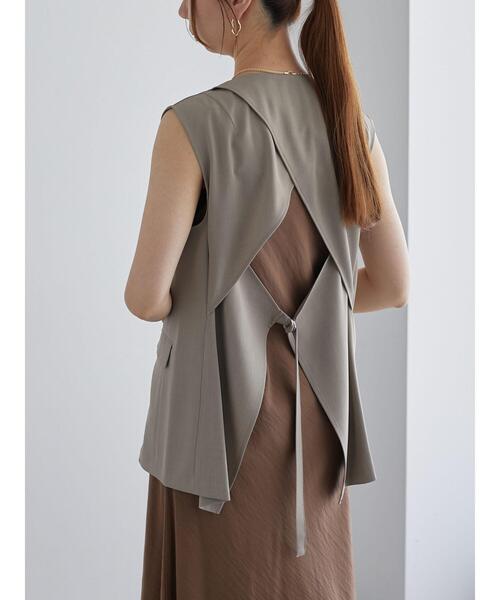 Te chichi（テチチ）の「麻調バックオープンジレ（セットアップ可）《2025summer catalog item》（ベスト・レディース・ブラック/モカ・F）」の18枚目の写真