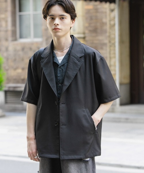 SENSE OF PLACE by URBAN RESEARCH(センスオブプレイスバイアーバンリサーチ)の「リネンライクテーラードショートスリーブジャケット(その他アウター・メンズ・ブラック/ブラウン/アイボリー・MEDIUM/LARGE)」の2枚目の写真