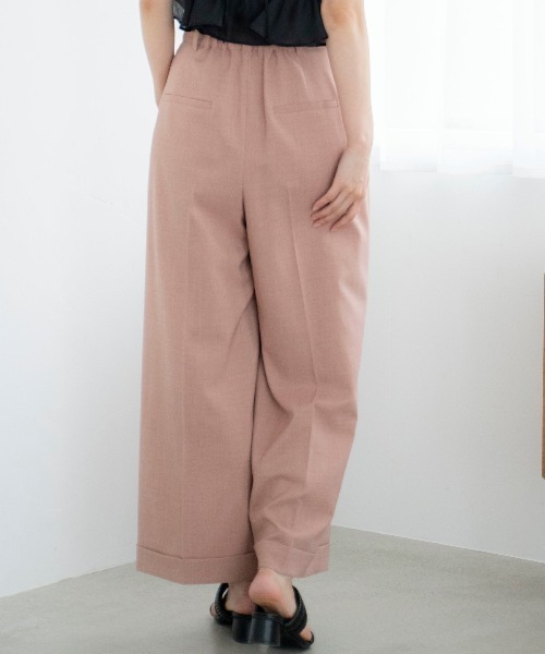 AND COUTURE(アンドクチュール)の「2タックワイドパンツ(その他パンツ・レディース・ピンク/オフホワイト/チャコールグレー・SMALL/MEDIUM)」の8枚目の写真