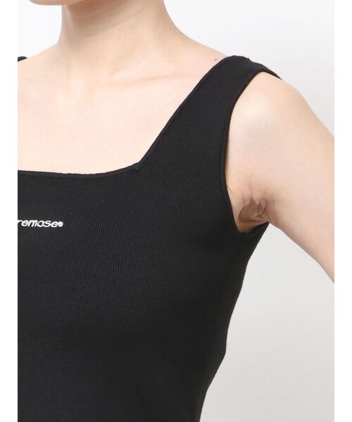 EMODA（エモダ）の「ストーンロゴニットタンクトップ（Tシャツ/カットソー・レディース・レッド/ホワイト/ブラック/グレー・FREE）」の13枚目の写真