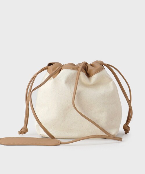 GALLEST（ギャレスト）の「キャンバス巾着ショルダー（ショルダーバッグ・レディース・ベージュ/ブラック・00）」の5枚目の写真