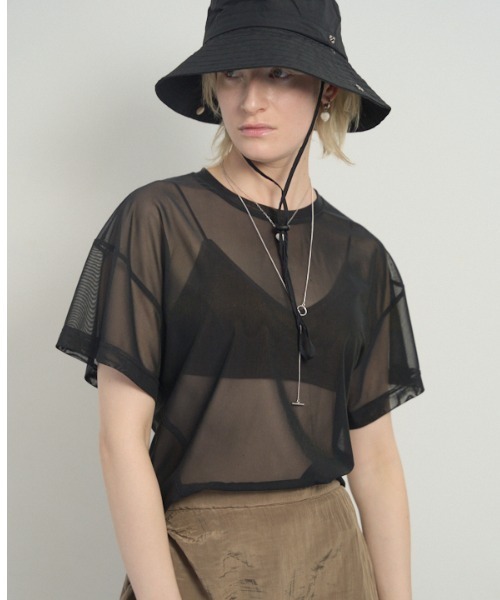 Muel Chic(ミュエルシック)の「Luxe tulle CS リュクスチュールカットソー(Tシャツ/カットソー・レディース・ホワイト/ブラック/グレー/オリーブ・FREE)」の3枚目の写真