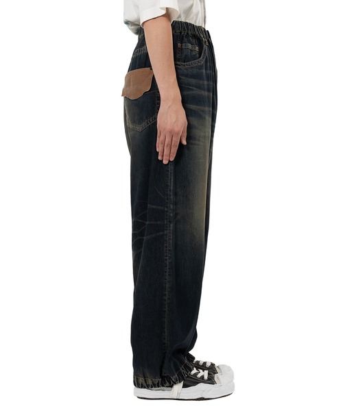 Maison MIHARA YASUHIRO（メゾンミハラヤスヒロ）の「Light Denim Wide Pants（デニムパンツ・メンズ・インディゴブルー/ブラック・44/46）」の15枚目の写真