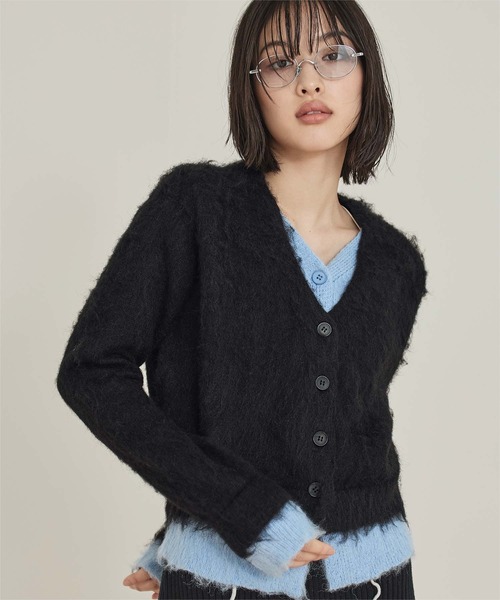 miette(ミエット)の「レイヤード風Vネックカーディガン(カーディガン/ボレロ・レディース・ピンク/ブラック/クリーム・FREE)」の2枚目の写真