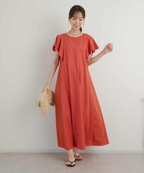 un dix cors（アンディコール）の「《綿100％・着るだけで様になる》コットンシルケット天竺フレアワンピース（ワンピース・レディース・チャコールグレー/ブラック/レッド・FREE）」の7枚目の写真