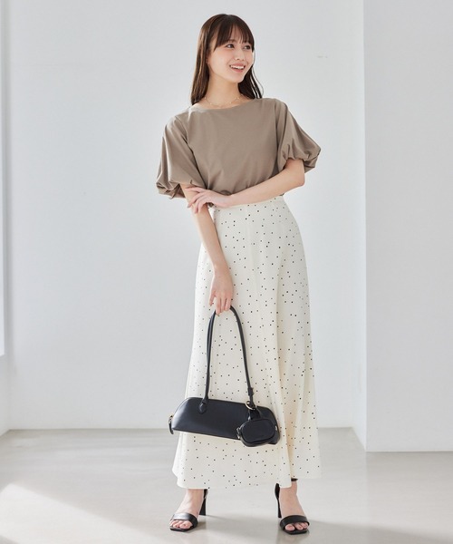 Andemiu(アンデミュウ)の「【接触冷感・吸水速乾・UVカット・抗菌消臭】ソデバルーンプルオーバー578699(Tシャツ/カットソー・レディース・ブラック/オフホワイト/モカ・FREE)」の5枚目の写真