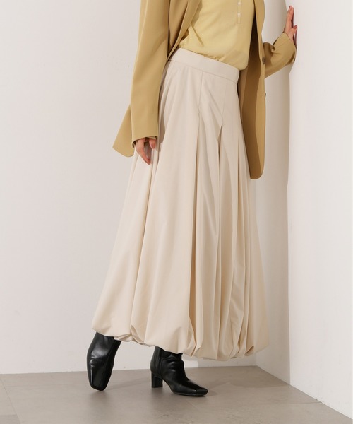 N.(N. Natural Beauty Basic)(エヌエヌナチュラルビューティーベーシック)の「【PS/低身長サイズ】バルーンタックスカート(スカート・レディース・ブラック/チャコールグレー/オフホワイト・MEDIUM/PS)」の9枚目の写真