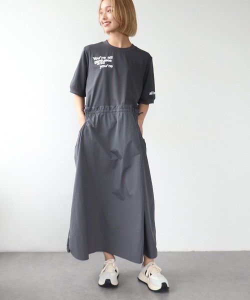 Three Four Time（ｽﾘｰﾌｫｰﾀｲﾑ）の「布帛切替ハーフスリーブロゴワンピース（ワンピース・レディース・チャコールグレー/ベージュ・FREE）」の20枚目の写真