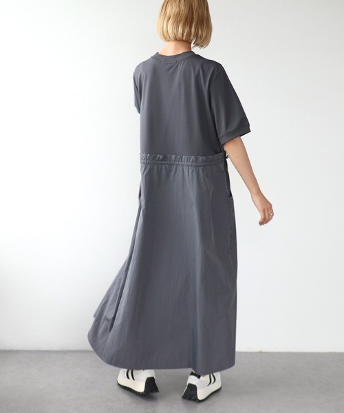 Three Four Time（ｽﾘｰﾌｫｰﾀｲﾑ）の「布帛切替ハーフスリーブロゴワンピース（ワンピース・レディース・チャコールグレー/ベージュ・FREE）」の12枚目の写真