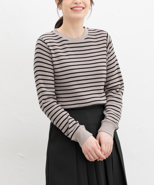 Honeys（ハニーズ）の「ワッフルＴシャツ（Tシャツ/カットソー・レディース・ブラック/ブラック×ベージュ/コーラルピンク/ピンク系その他/サックスブルー/杢グレー/オフホワイト/ブルー系その他3・LL/L/M/S）」の10枚目の写真