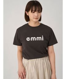 emmiロゴTシャツ