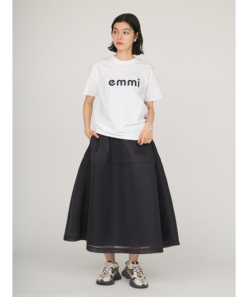 emmi（エミ）の「emmiロゴTシャツ（Tシャツ/カットソー・レディース・ベージュ/ホワイト/チャコールグレー/ブルー・F）」の11枚目の写真