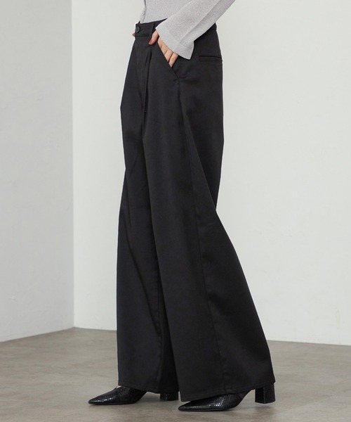 EDWIN（エドウィン）の「【WEB・直営店舗限定】EDWIN LADIES ハタラクロ タックワイドスラックスパンツ（スラックス・レディース・ブラック・X-SMALL/X-LARGE/LARGE/MEDIUM/SMALL）」の3枚目の写真