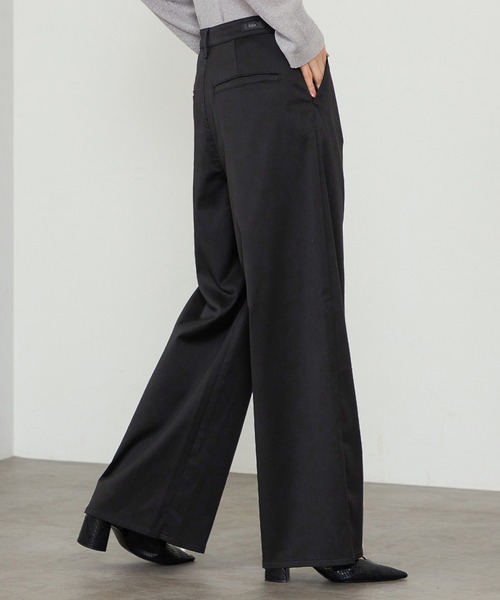 EDWIN（エドウィン）の「【WEB・直営店舗限定】EDWIN LADIES ハタラクロ タックワイドスラックスパンツ（スラックス・レディース・ブラック・X-SMALL/X-LARGE/LARGE/MEDIUM/SMALL）」の4枚目の写真