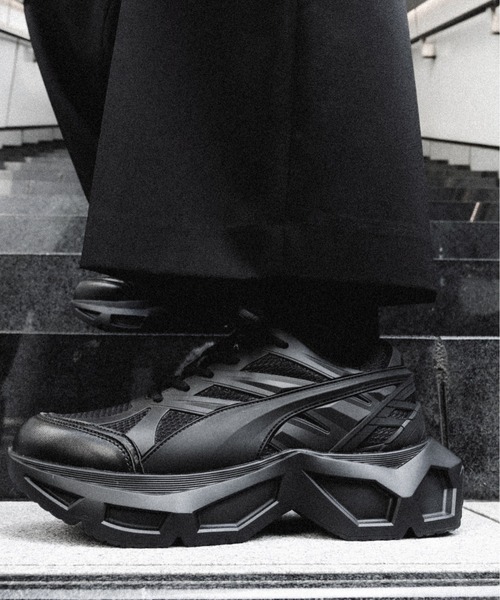 HARE(ハレ)の「ビルディングソールスニーカー(HARE)(スニーカー・メンズ・ブラック/ホワイト・MEDIUM/LARGE/SMALL)」の19枚目の写真