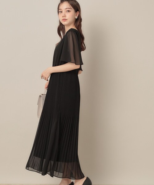 couture brooch（クチュールブローチ）の「【二の腕カバー・楽ちん・通勤】シフォンプリーツワンピース（ワンピース・レディース・サンドベージュ/ブラック/グレー系・38/36/42/40）」の8枚目の写真