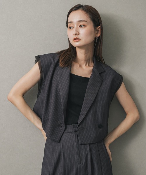 SENSE OF PLACE by URBAN RESEARCH（センスオブプレイスバイアーバンリサーチ）の「テーラードクロップドジレ（ベスト・レディース・ブラック/グレー系その他・ONE）」の19枚目の写真