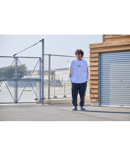 lost(ロスト)の「【ムラサキスポーツ限定】LOST/ロスト 長袖 Tシャツ ロンT 袖プリント L25F-2204(Tシャツ/カットソー・メンズ・ブラック/ホワイト・M/L/XL)」の5枚目の写真