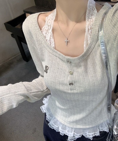 SHEPP(シープ)の「レースキャミソール ヘンリーネックレイヤード風トップス(Tシャツ/カットソー・レディース・アイボリー・M/L)」の6枚目の写真