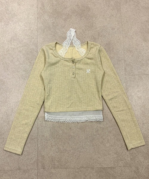 SHEPP(シープ)の「レースキャミソール ヘンリーネックレイヤード風トップス(Tシャツ/カットソー・レディース・アイボリー・M/L)」の9枚目の写真