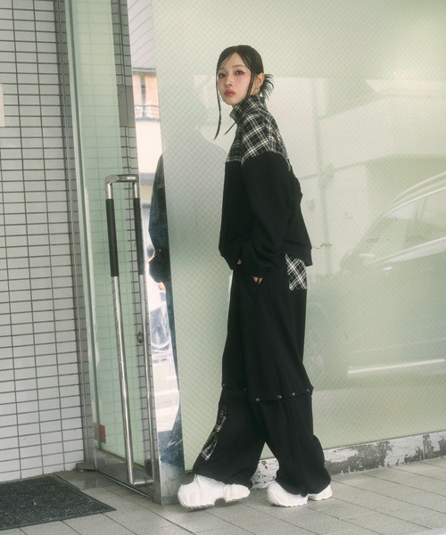 ANDGEEBEE（アンジービー）の「UNISEX 2WAYチェックロゴスウェットパンツ（スウェットパンツ・レディース・ブラック/ネイビー・FREE）」の13枚目の写真