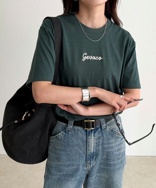 fredy emue(フレディエミュ)の「【GEVACO/ゲバコ】ワンポイントロゴチェーン刺繍半袖Tシャツ(Tシャツ/カットソー・レディース・カーキ/ブラック/オフホワイト/レッド・38)」の10枚目の写真