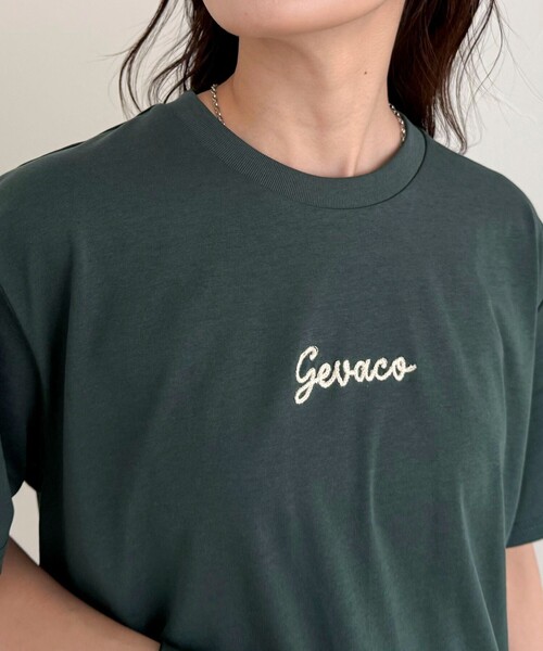 fredy emue(フレディエミュ)の「【GEVACO/ゲバコ】ワンポイントロゴチェーン刺繍半袖Tシャツ(Tシャツ/カットソー・レディース・カーキ/ブラック/オフホワイト/レッド・38)」の14枚目の写真