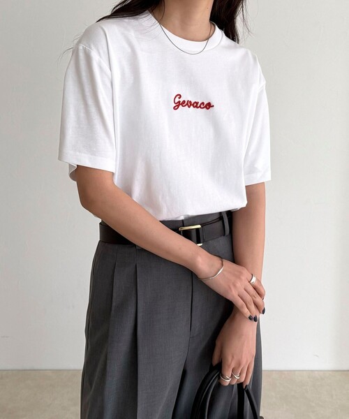 fredy emue(フレディエミュ)の「【GEVACO/ゲバコ】ワンポイントロゴチェーン刺繍半袖Tシャツ(Tシャツ/カットソー・レディース・カーキ/ブラック/オフホワイト/レッド・38)」の20枚目の写真