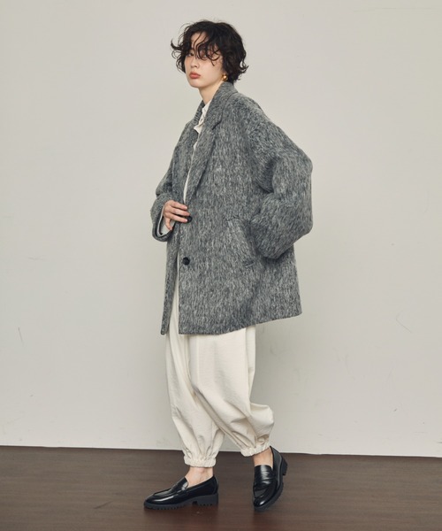 Trish（トリッシュ）の「シャギーミドルテーラーコート（ステンカラーコート・レディース・グレー/チャコールグレー・MEDIUM）」の11枚目の写真