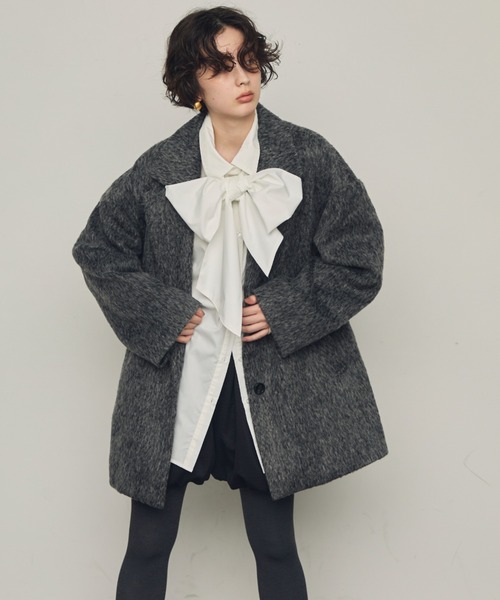 スノードレル　セーラーカラーコート　グレー　M yuki ブロガー　ドキコさん Trish（トリッシュ）の「シャギーミドルテーラーコート（ステンカラー