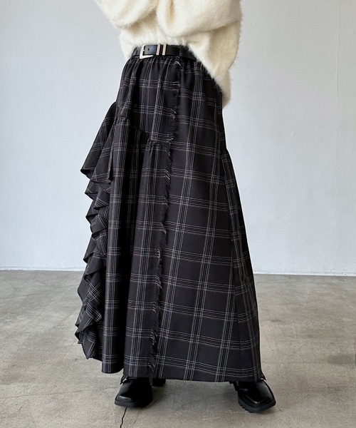 PAGEBOY（ページボーイ）の「ラインフリンジティアードスカート/フリルスカート【ウエストゴム・ストレスフリー】（スカート・レディース・ブラウン系その他/ブラック/レッド/ブラック系その他・FREE）」の2枚目の写真