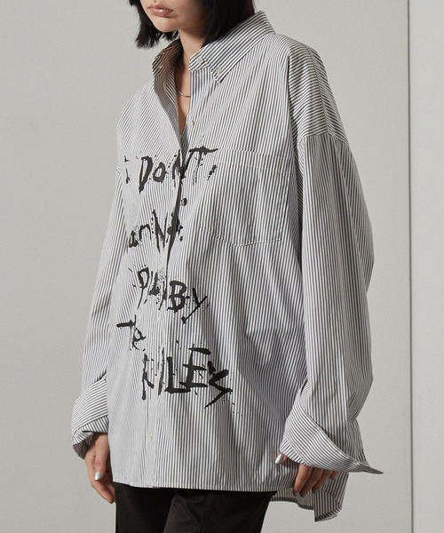 Alfred Alex(アルフレッドアレックス)の「【Alfred Alex】レタリングプリントオーバーサイズストライプシャツ(シャツ/ブラウス・レディース・ブラック/ホワイト・M/L)」の12枚目の写真
