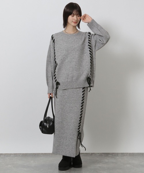 LAKOLE（ラコレ）の「ハンドステッチニットプルオーバー / 587460（ニット/セーター・レディース・アイボリー/グレー/ブルー/モカ・FREE）」の5枚目の写真