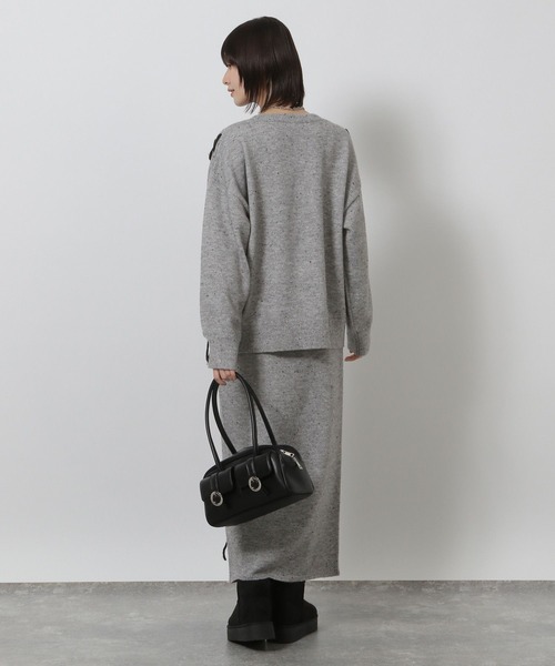 LAKOLE（ラコレ）の「ハンドステッチニットプルオーバー / 587460（ニット/セーター・レディース・アイボリー/グレー/ブルー/モカ・FREE）」の7枚目の写真