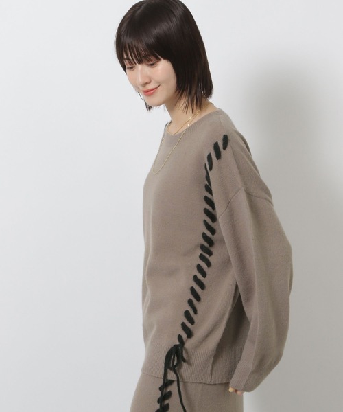 LAKOLE（ラコレ）の「ハンドステッチニットプルオーバー / 587460（ニット/セーター・レディース・アイボリー/グレー/ブルー/モカ・FREE）」の12枚目の写真