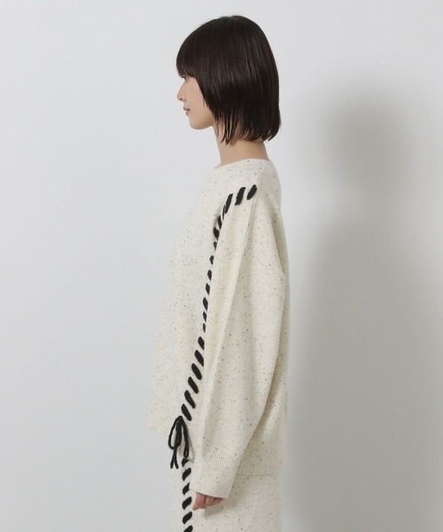 LAKOLE（ラコレ）の「ハンドステッチニットプルオーバー / 587460（ニット/セーター・レディース・アイボリー/グレー/ブルー/モカ・FREE）」の17枚目の写真