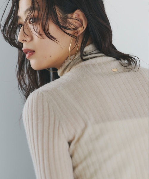 カシミヤ100シアータートルネックプルオーバー（ニット/セーター