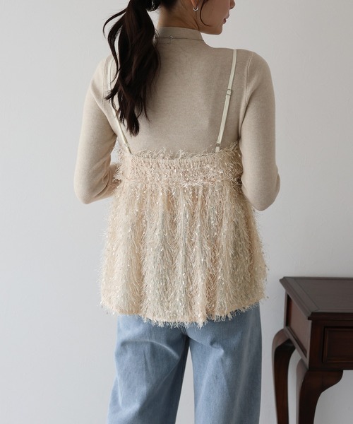 BLUEEAST（ブルーイースト）の「フェザーフリンジビスチェ（キャミソール・レディース・ブラック/アイボリー・MEDIUM）」の5枚目の写真
