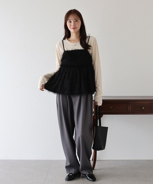BLUEEAST（ブルーイースト）の「フェザーフリンジビスチェ（キャミソール・レディース・ブラック/アイボリー・MEDIUM）」の18枚目の写真