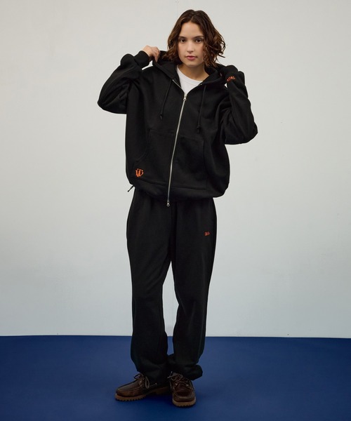 WETTEMPT（ウィテンプト）の「HEAVY WEIGHT ZIP PARKA / ヘビーウェイトジップパーカー（パーカー・メンズ・ブラック/グレー・SMALL/MEDIUM/LARGE）」の10枚目の写真