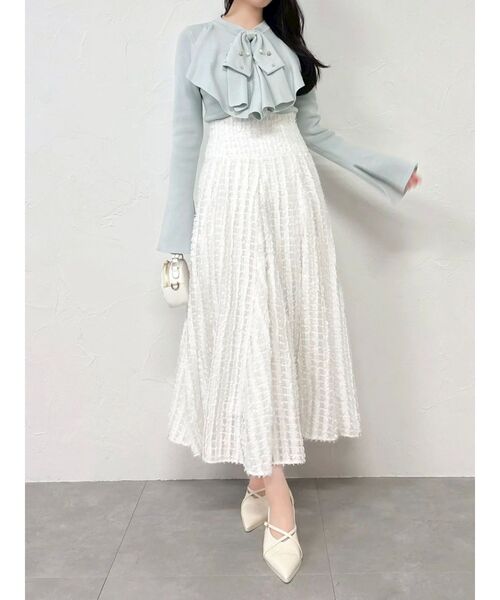 dazzlin（ダズリン）の「ラッフルタイニット（ニット/セーター・レディース・ベージュ/ブラック/グレー・FREE）」の12枚目の写真